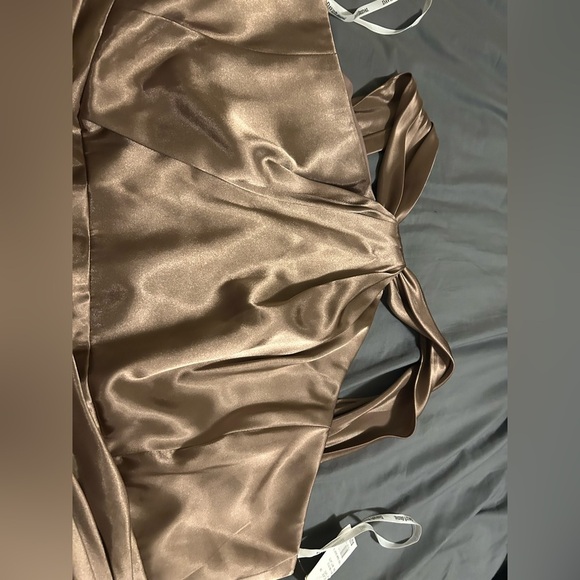 David’s Bridsal Plus Size Bridesmaid Elegant Satin Brown Dress NWT sz 26 - Picture 3 of 10
